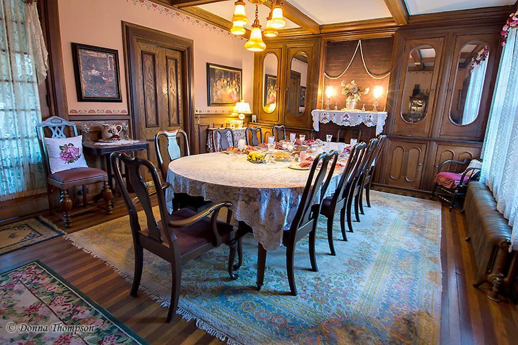 Rosewood Inn Corning Kültér fotó