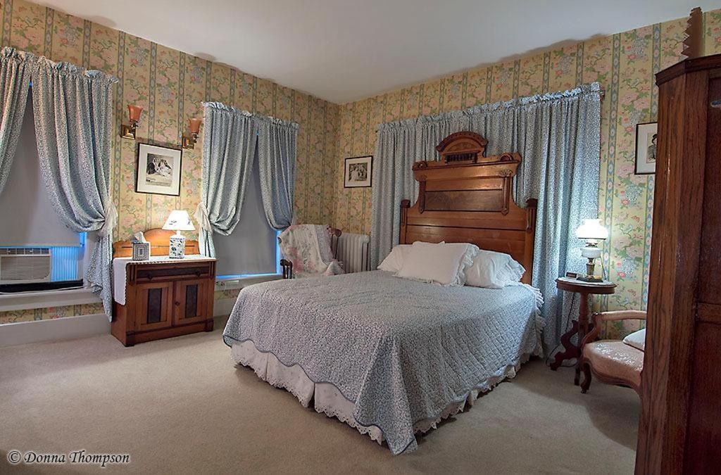 Rosewood Inn Corning Kültér fotó