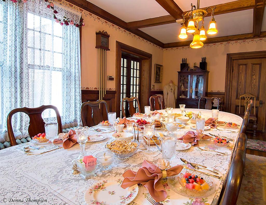Rosewood Inn Corning Kültér fotó